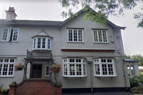 Wirral Globe: The Fox & Hounds Wirral Globe: The Fox & Hounds