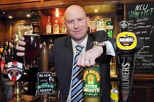 Wirral Euro MP Paul Nuttall makes Save Our Pub call