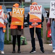Junior doctors start Christmas strike action