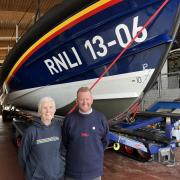 Crime author Ann Cleeves visited Hoylake RNLI as part of a series of events to launch the paperback edition of her novel ‘The Raging Storm’