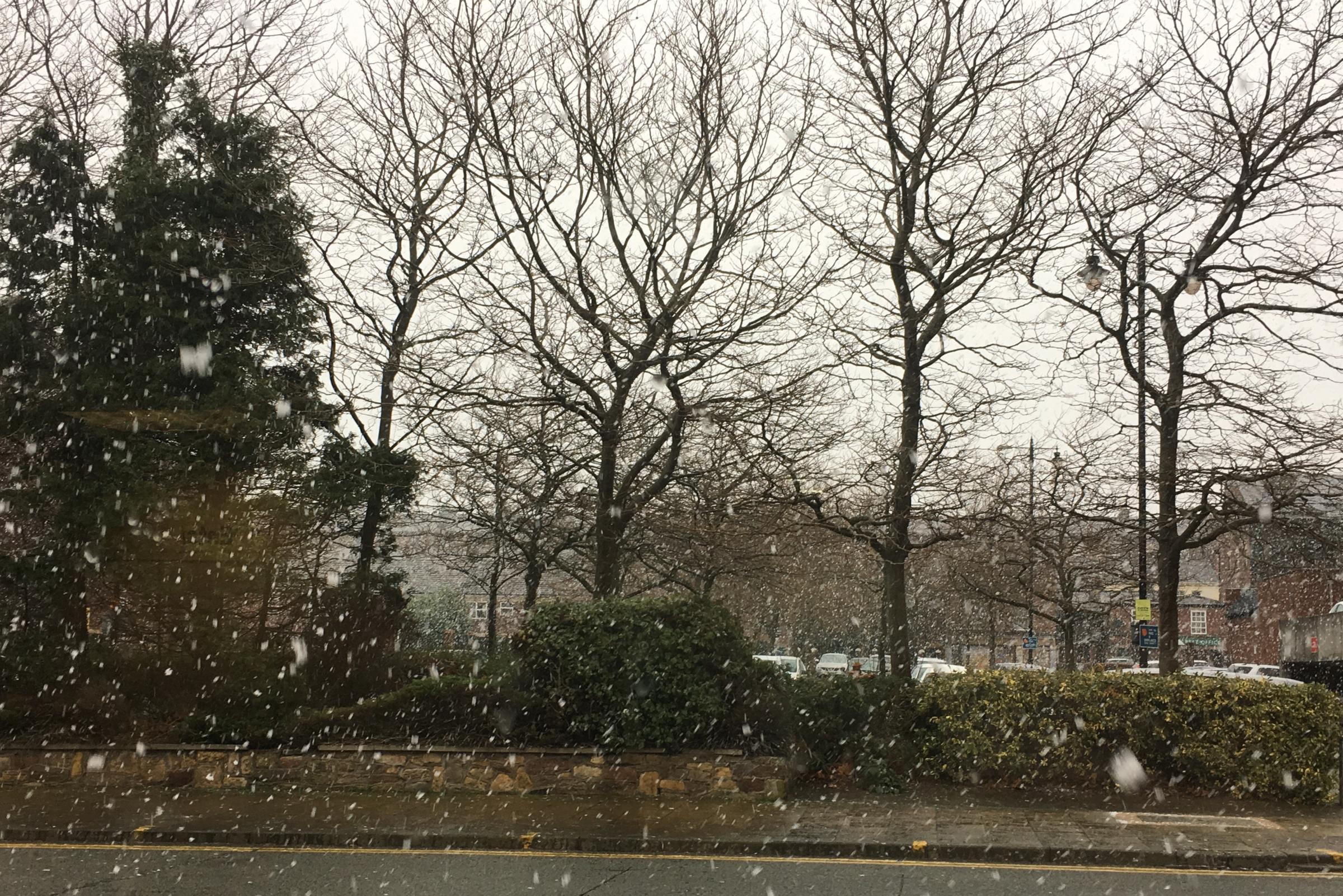 Forecasters issue warning after snow hits Wirral